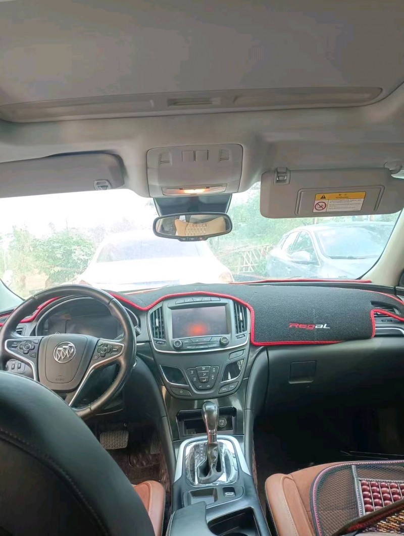 衡阳16年别克君威6