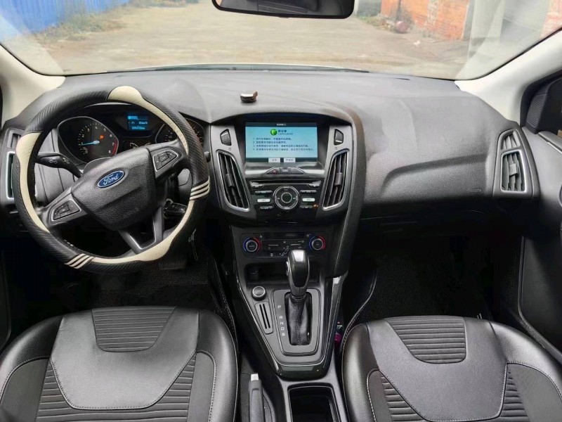 邯郸17年福特福克斯3