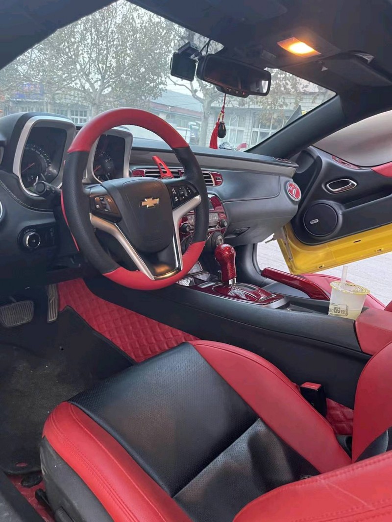 邯郸14年雪佛兰科迈罗8