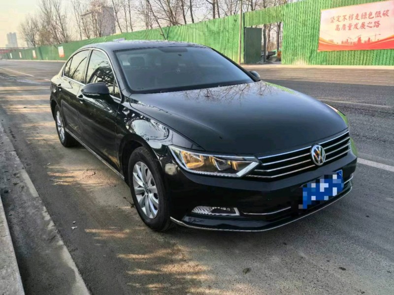 枣庄17年大众迈腾3
