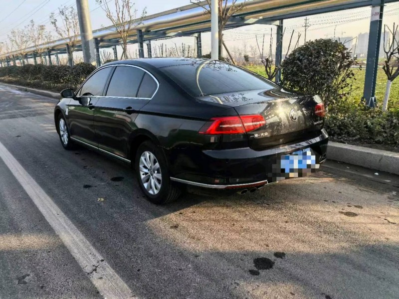 枣庄17年大众迈腾5