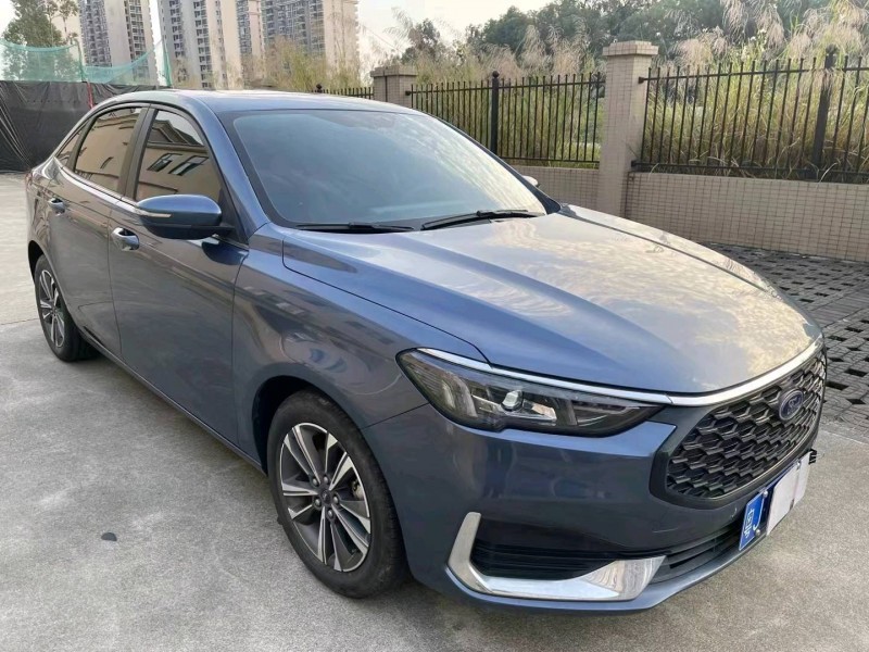 江门21年福特福睿斯3