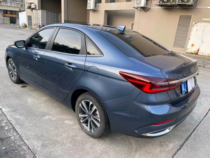 江门21年福特福睿斯7