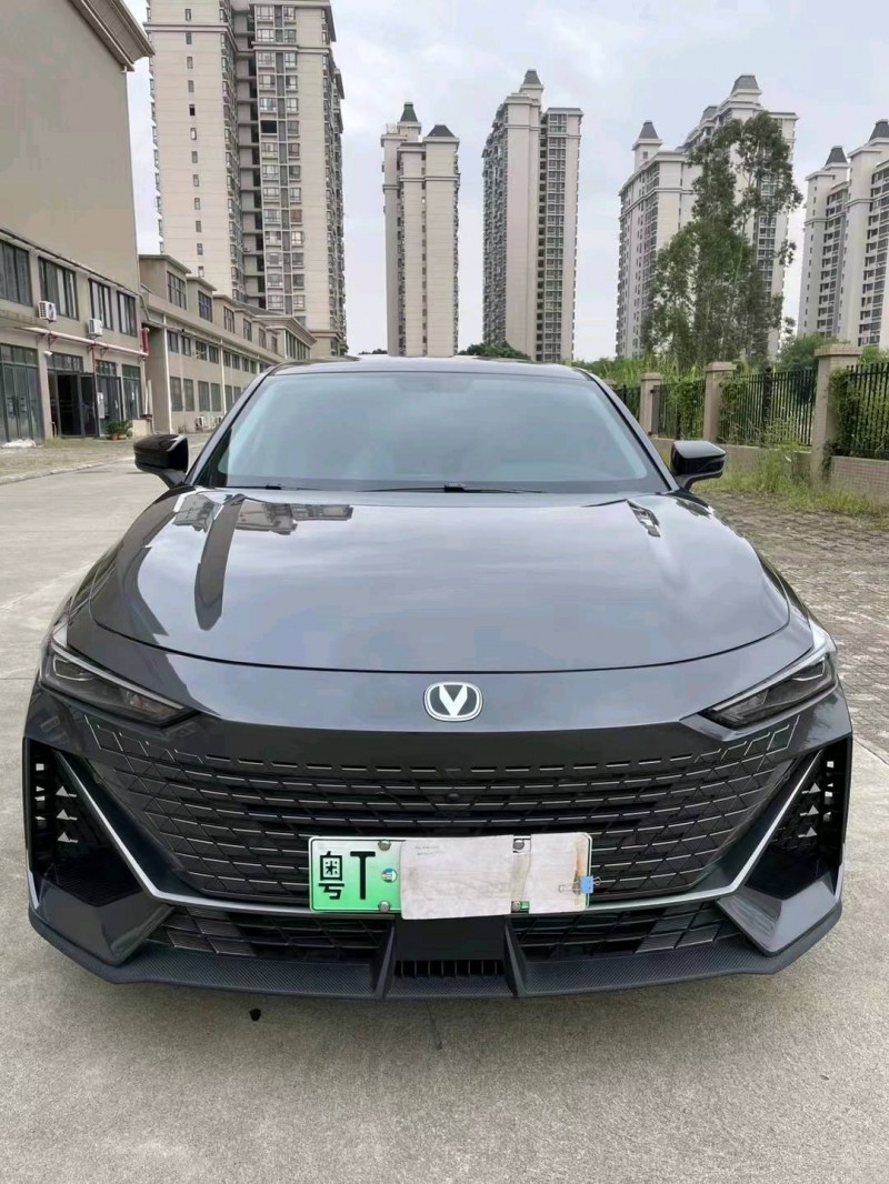 江门23年长安汽车UNI-V1