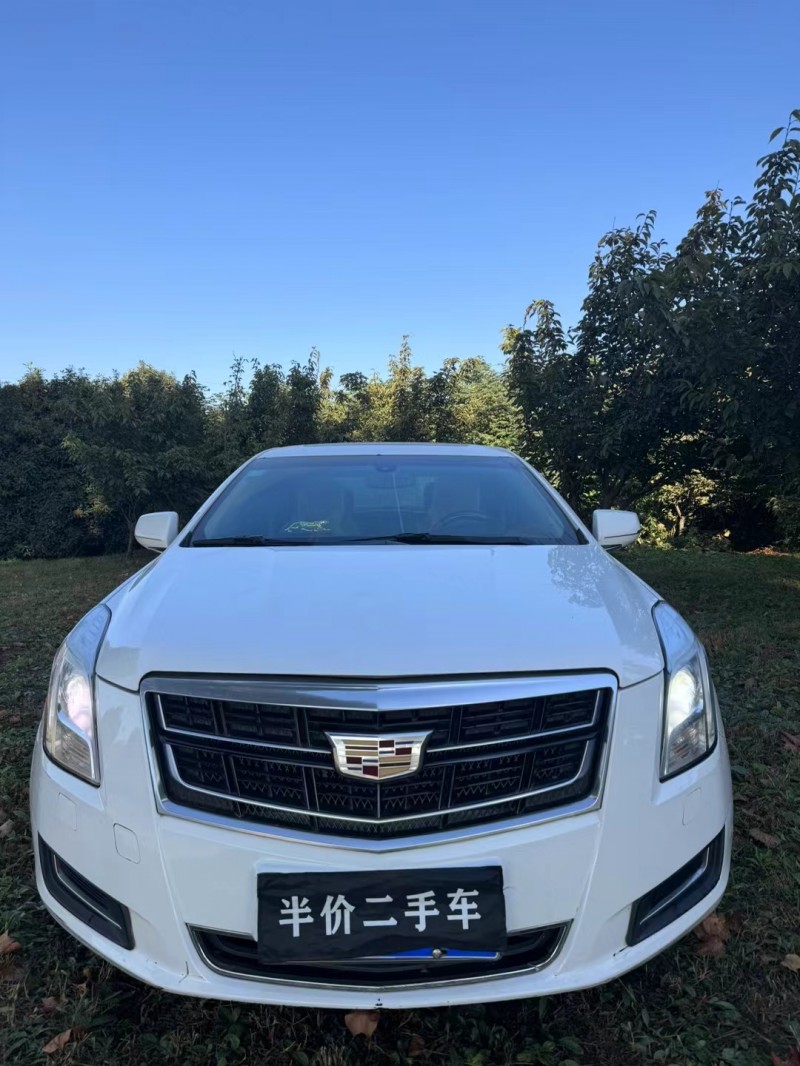 許昌16年凱迪拉克XTS1