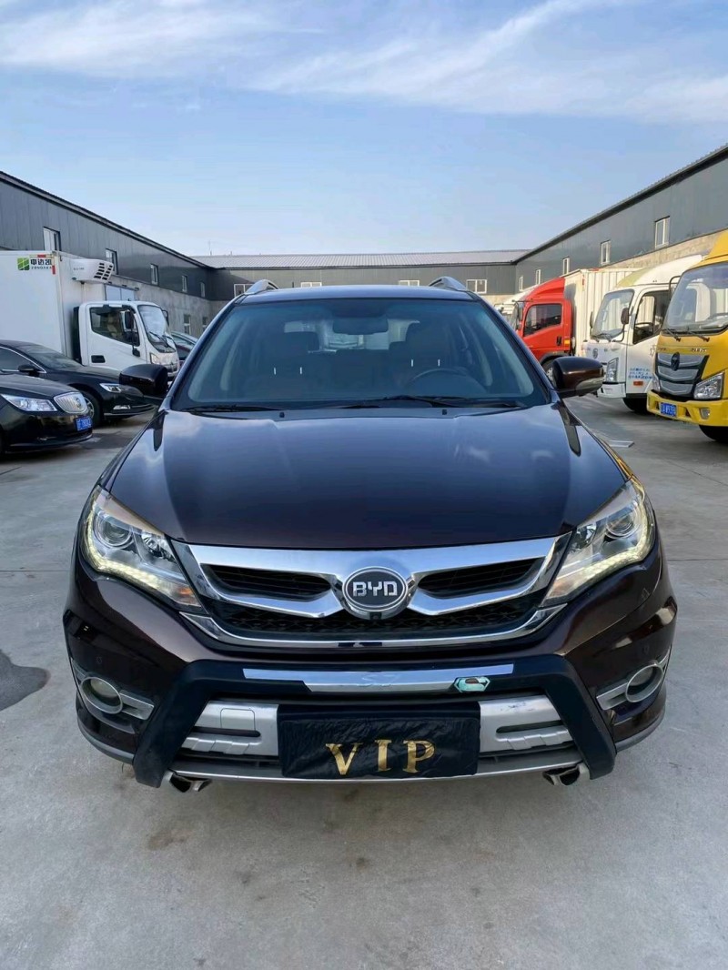 沈阳15年比亚迪S71