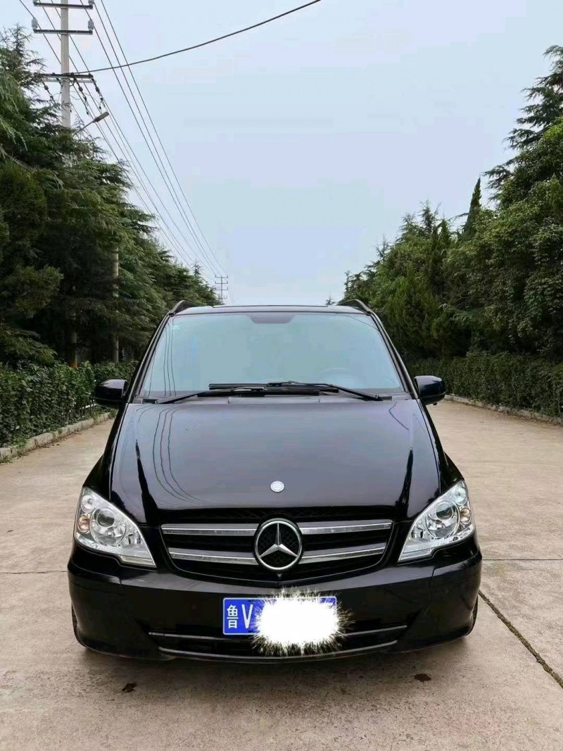 枣庄13年奔驰威霆1