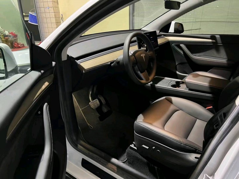 深圳22年特斯拉MODEL Y5