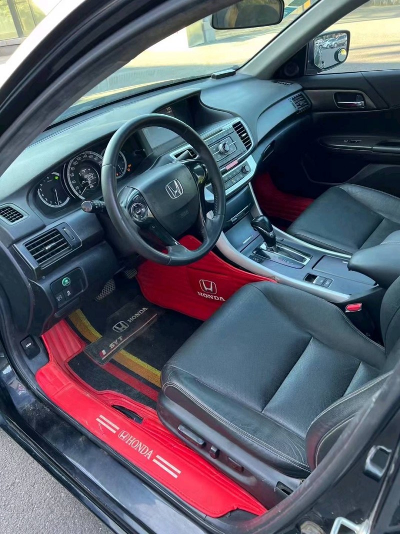 沈阳15年本田雅阁4