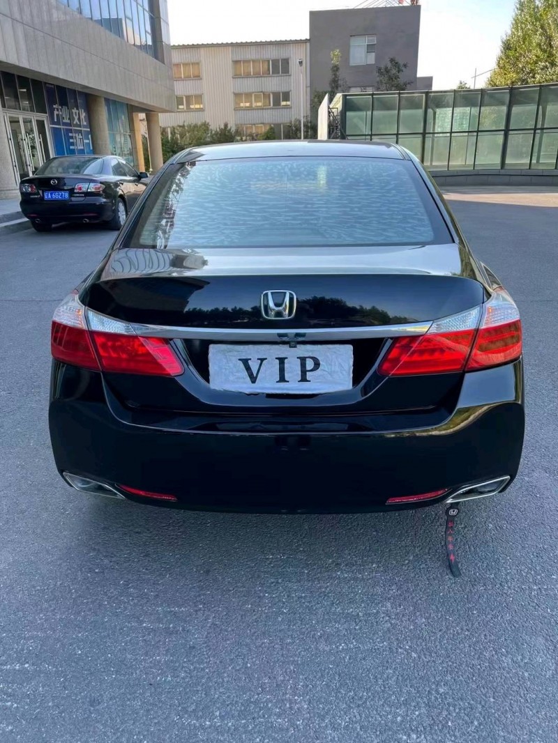沈阳15年本田雅阁8
