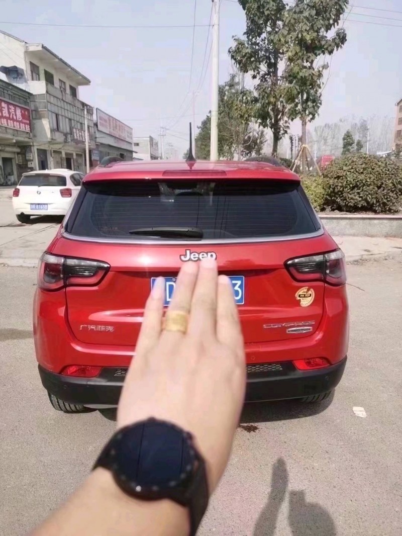 菏泽17年Jeep指南者6