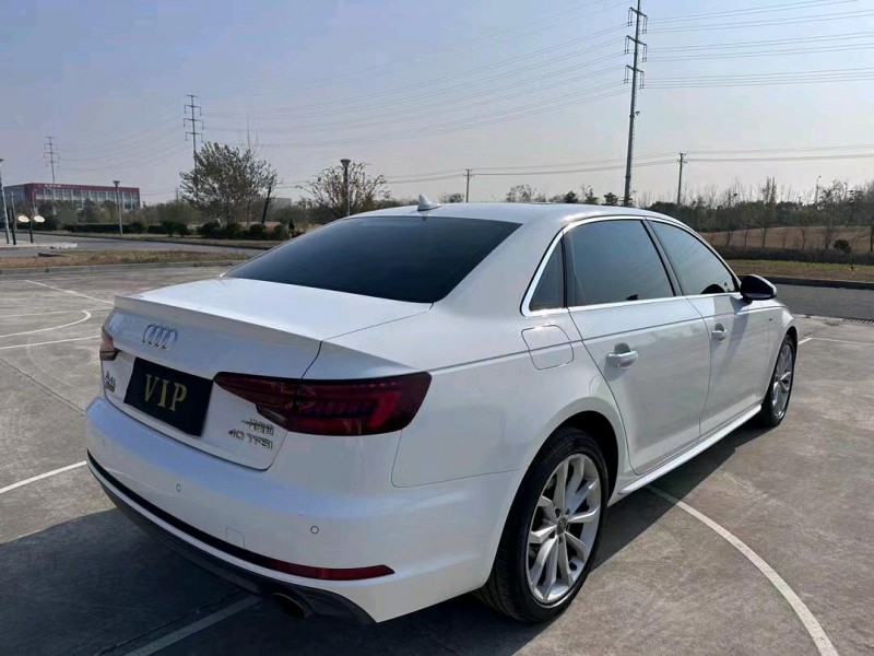 盐城17年奥迪A4L9