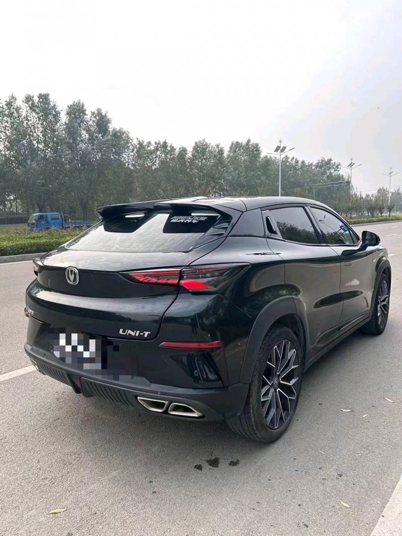 枣庄22年长安汽车UNI-T9