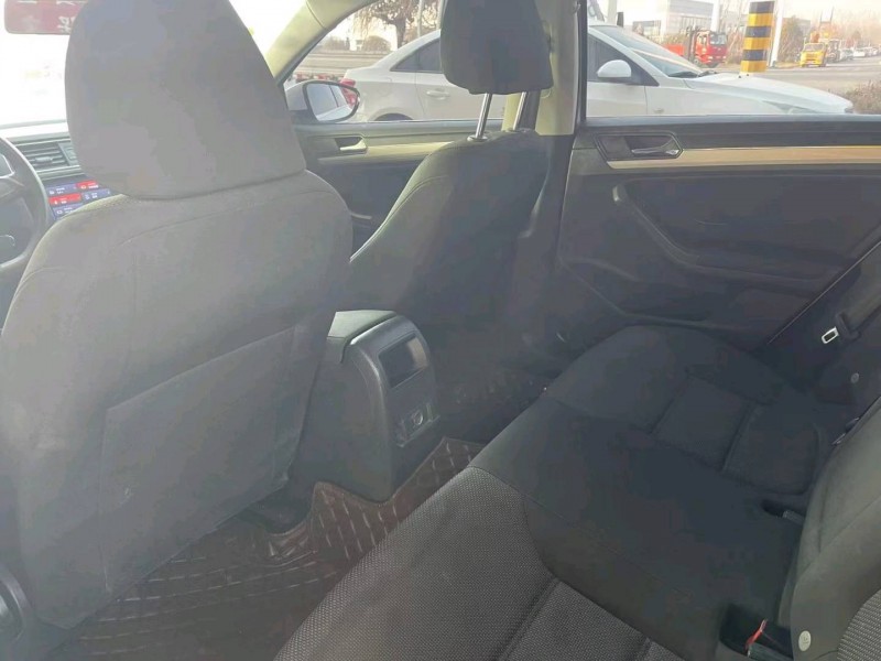 保定18年大众速腾6