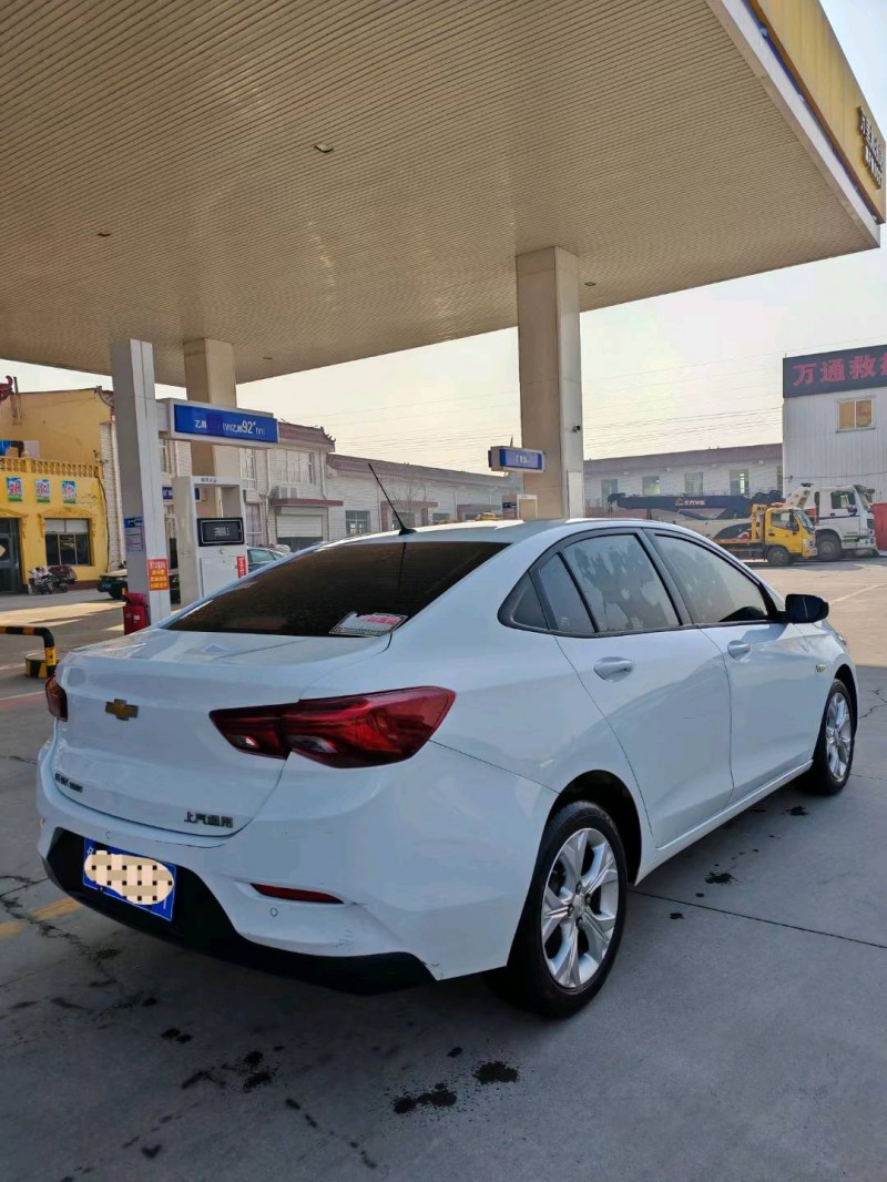 保定20年雪佛兰科沃兹7