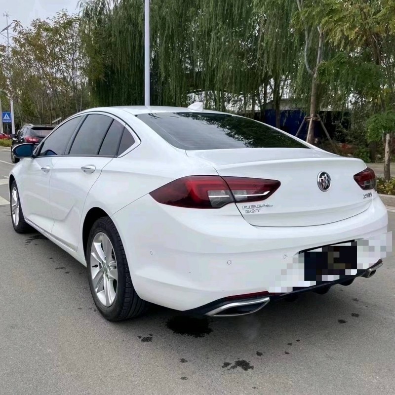 枣庄18年别克君威8