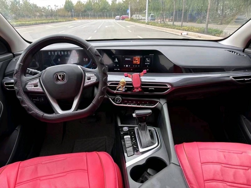 枣庄20年长安汽车逸动4