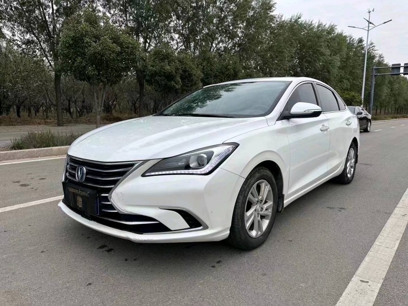 枣庄19年长安汽车逸动3