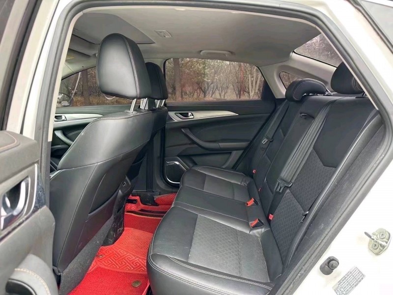 枣庄19年长安汽车逸动6