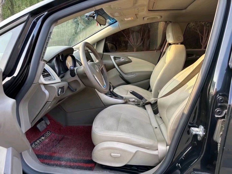 枣庄14年别克英朗GT5