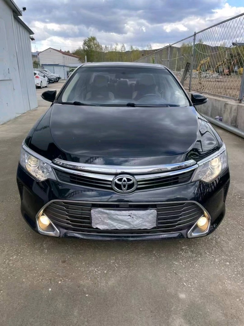 保定15年丰田凯美瑞1