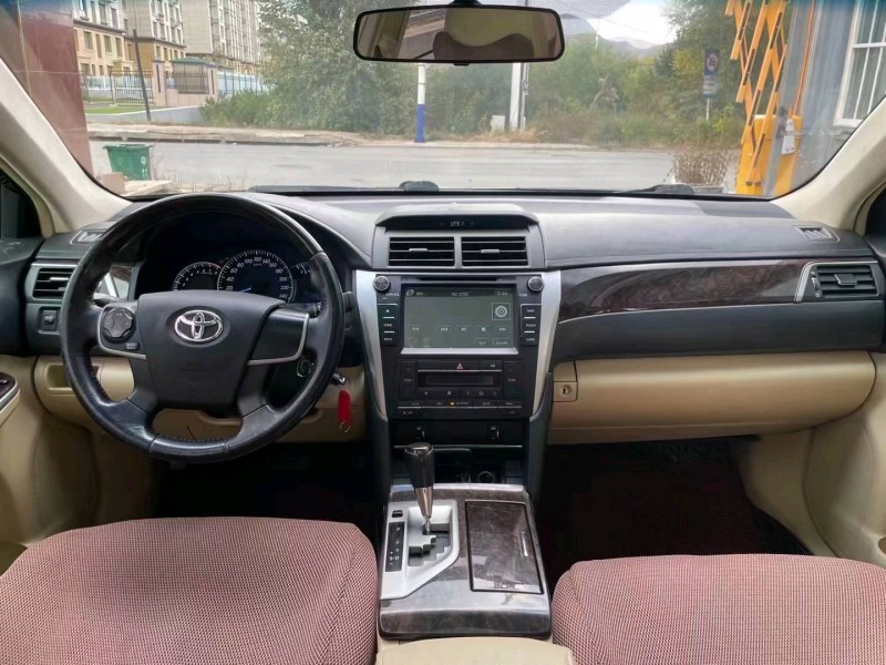 保定15年丰田凯美瑞5