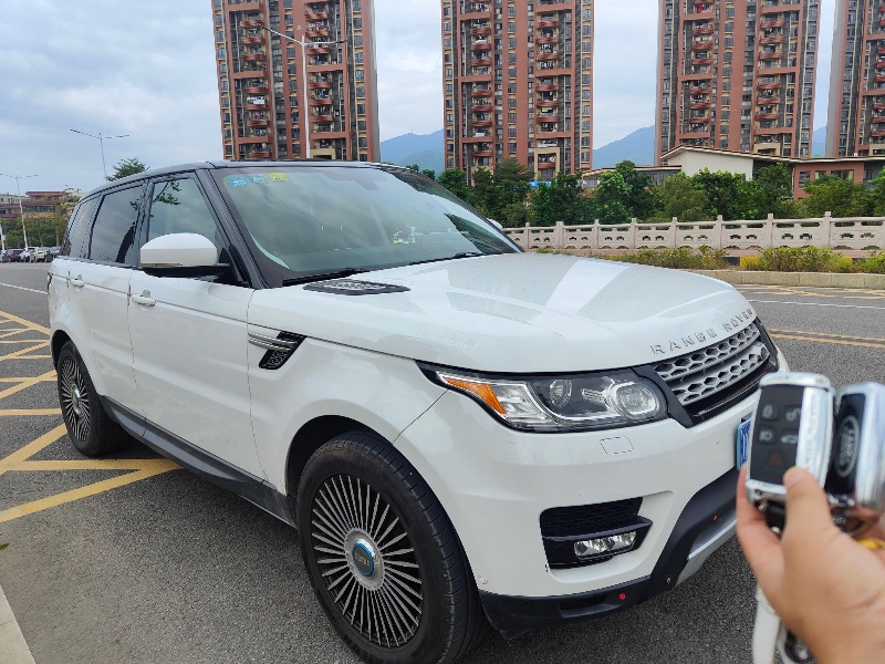 东莞15年路虎揽胜运动6