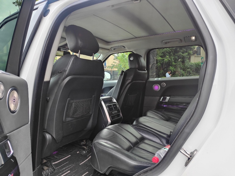 东莞15年路虎揽胜运动8