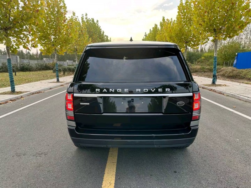 徐州17年路虎揽胜行政9