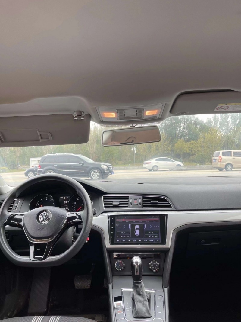 济南16年大众凌渡7