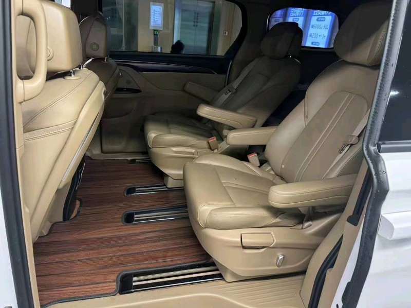 嘉兴21年别克GL84