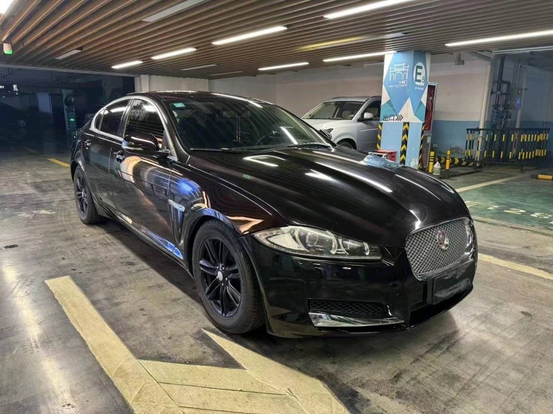 嘉兴14年捷豹XF2