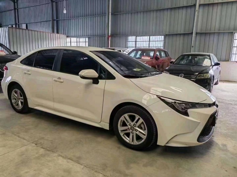 济南22年丰田雷凌2