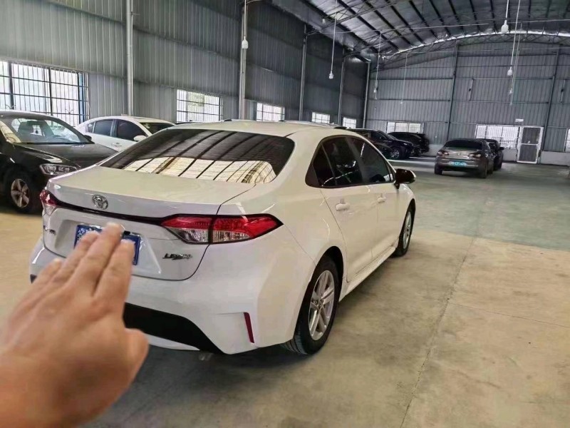 济南22年丰田雷凌6