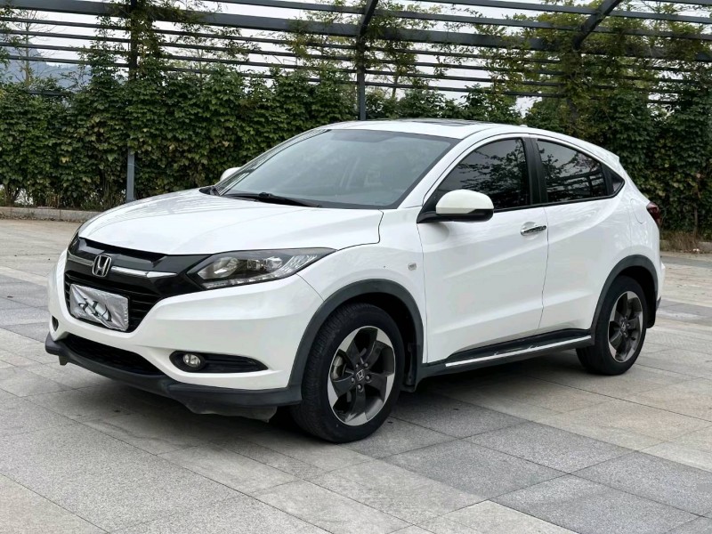 广州17年本田缤智3