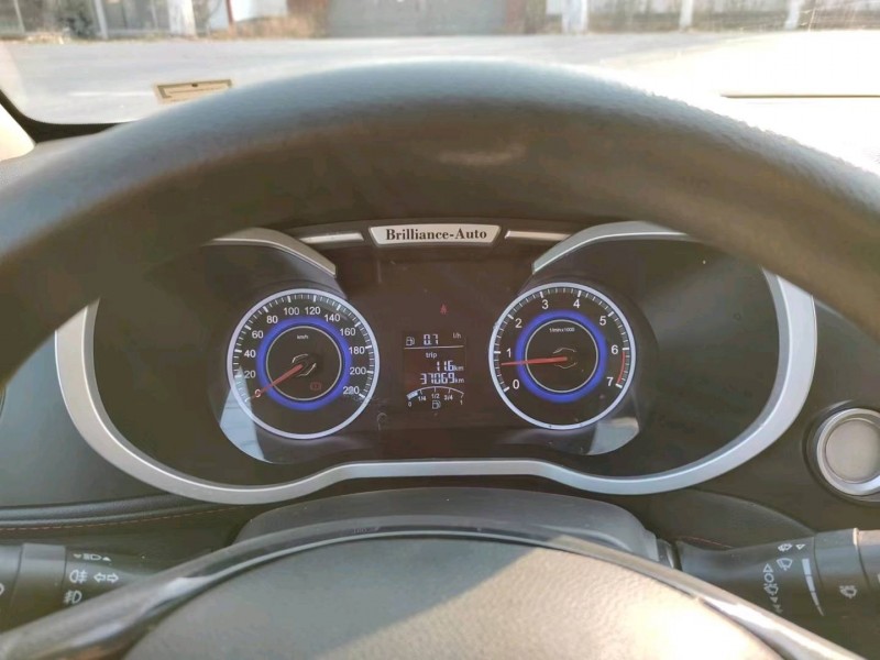 保定17年中华V36