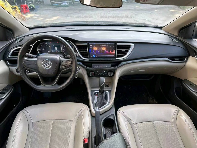 东莞17年别克英朗5