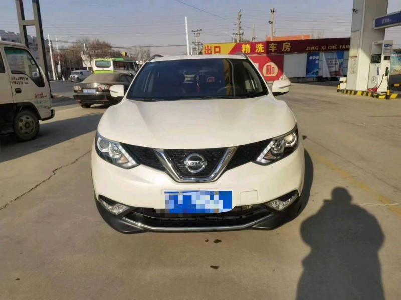 保定18年日产逍客1