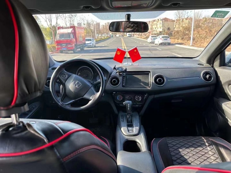 青岛16年本田XRV6