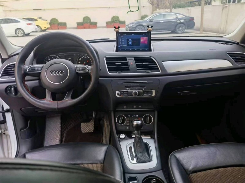 保定17年奥迪Q37