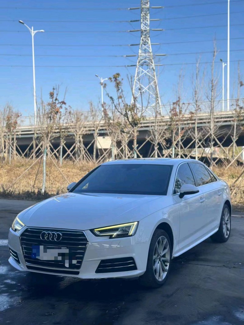 青岛18年奥迪A4L3