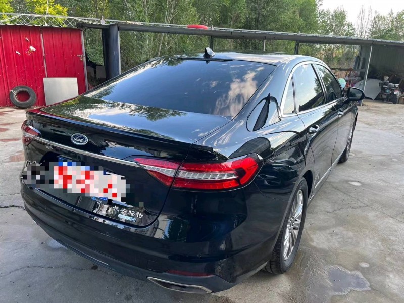 保定21年福特金牛座8
