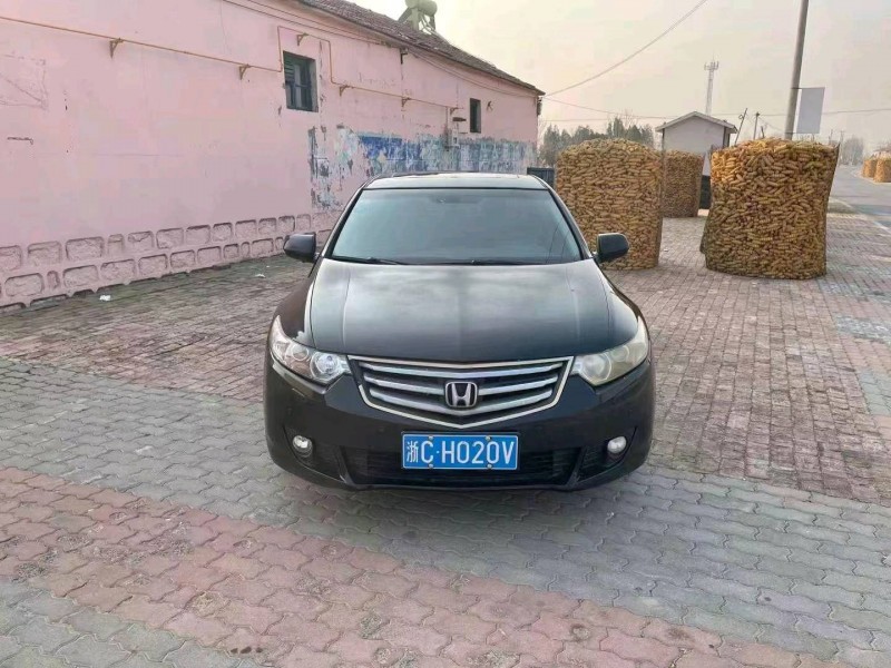 邢台12年本田思铂睿1