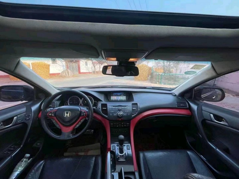 邢台12年本田思铂睿6