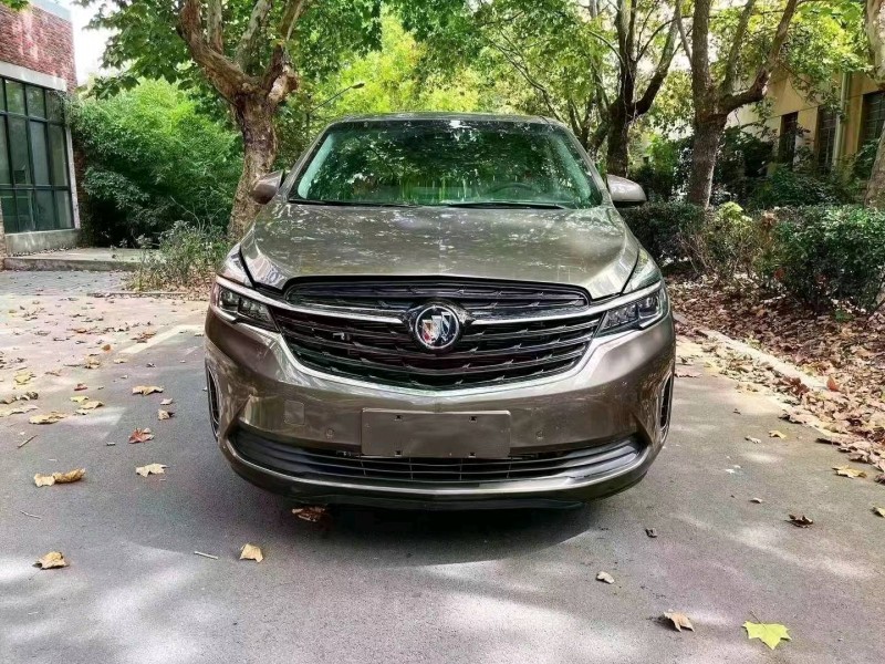 枣庄22年别克GL81