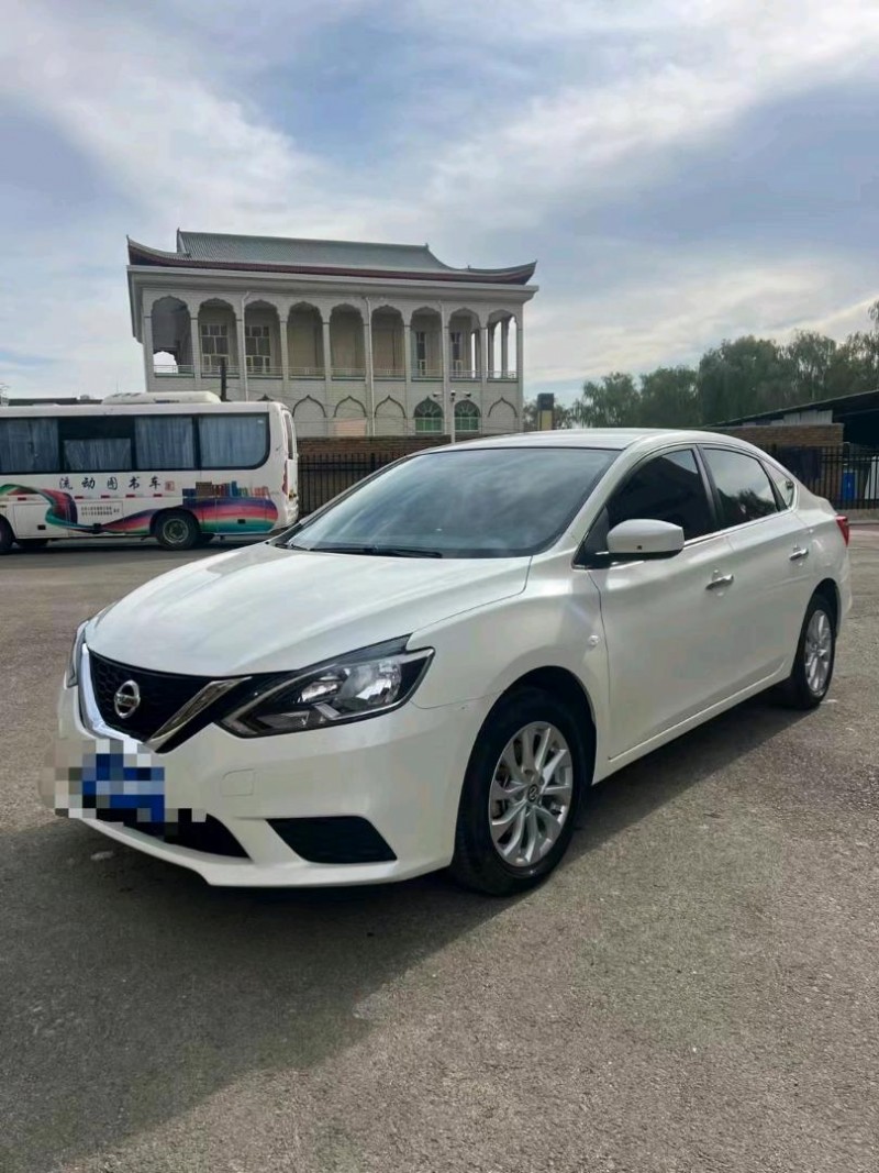 平涼23年日產軒逸2