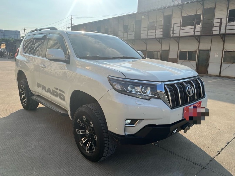 武汉20年丰田普拉多2