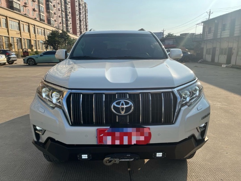 武汉20年丰田普拉多1