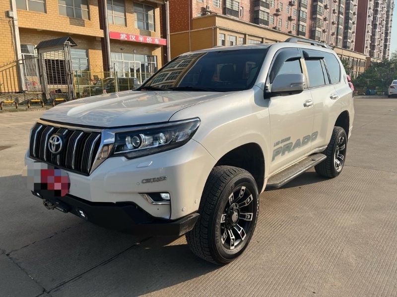 武汉20年丰田普拉多3