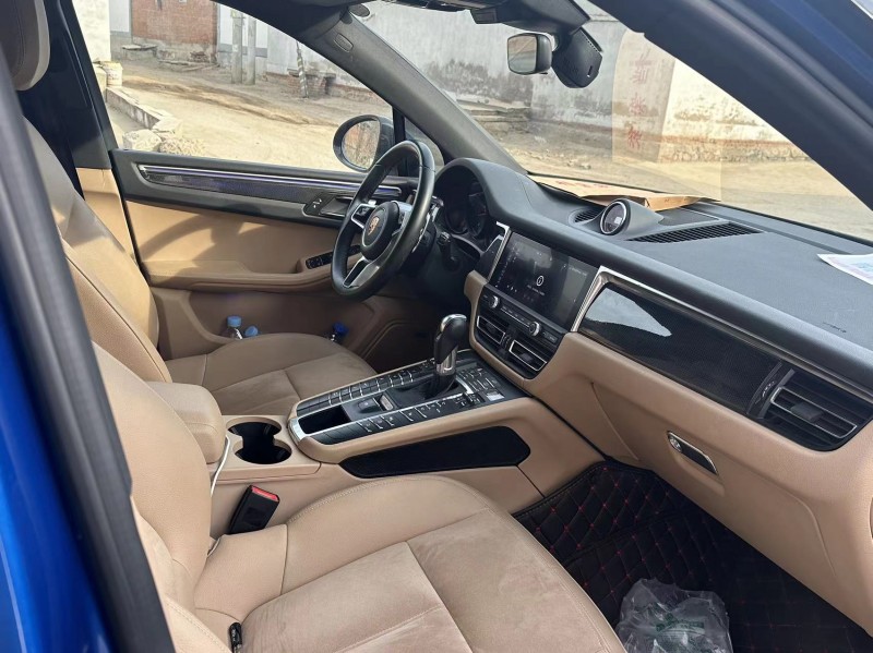 北京18年保时捷Macan5